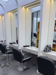 -卓梵美发·精品Salon