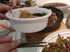 -咪咪川菜(太乙路店)