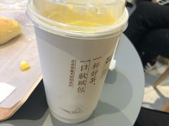-奈雪的茶(亨特国际广场店)