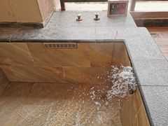 -清远熹乐谷温泉度假酒店