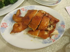 脆皮炸子鸡-凤城酒家(铜锣湾店)