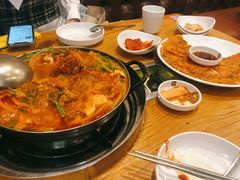 -喇喇排骨火锅·传统韩式脊骨汤(望京西园总店)