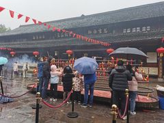 -峨眉山报国寺