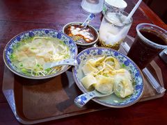 苏式小馄饨-大郎桥瑞陆糖粥(小太平巷店)
