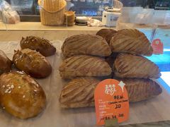 -老梦面包CHEZMOREL(麦子店)