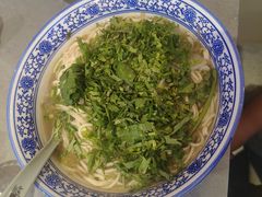 -小国抻面大烧烤馆