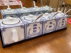 -鑫花溪牛肉米粉(凤凰街创始总店)