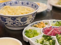 -老北京炸酱面大王.铜锅涮肉(朝阳门店)