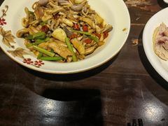 -饭桌故事·血鸭湘(荣宝华店)