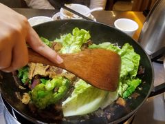 -胡须佬鸡煲四季火锅店(石厦西村直营店)