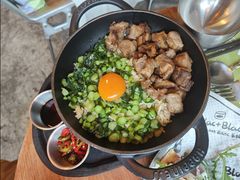 芥兰牛肋条焖饭-Blac+Blac(中海环宇荟店)