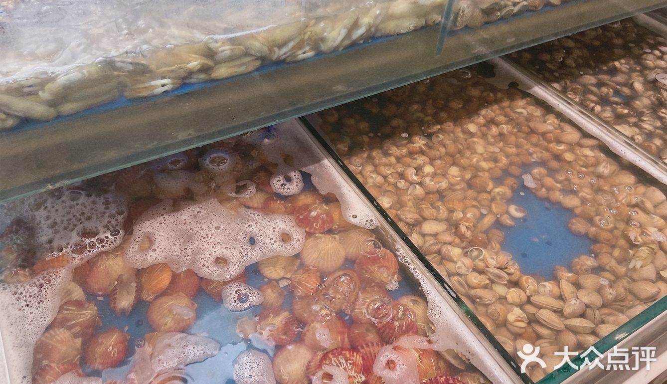 超级实惠自助吃海鲜