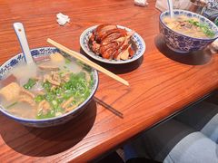 -小潘记鸭血粉丝汤