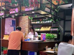 大堂-·缸桶屋·韩式牛肋条自助烤肉(西湖D11店)