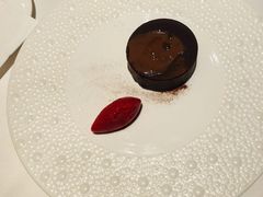 熔岩巧克力蛋糕-福楼法餐厅FLO