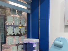 -世龙世家灰指甲·甲沟炎·跖疣护理·修脚(东江湾路店)