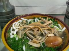 -花溪牛肉粉(八鸽岩店)