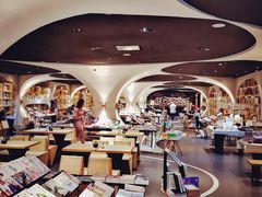 -钟书阁(珍园店)
