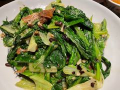 豆豉鲮鱼炒油麦菜-大头虾越式风味餐厅(光明广场店)