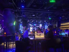 -星 Live House