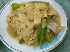 -鹤乡东北菜(崮山路店)