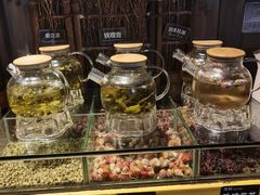 -领鲜活海鲜榴莲自助火锅(东门店)