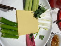 -玺炖·中国铁锅炖(虹桥天街店)