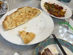 -汗腾格里·风味餐厅(新疆驻京办店)