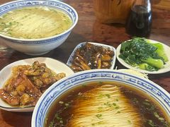 -同得兴 Since·1995 传统苏式面馆(嘉馀坊店)