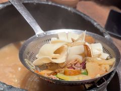 -蘑界·野生菌火锅(深业上城店)