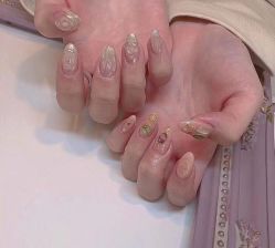 -蔓晨美甲工作室