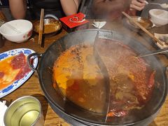 -萍姐火锅·公路夜市(武汉首店)