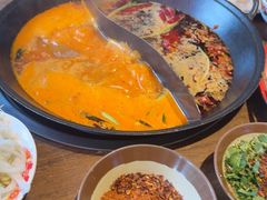 -萍姐火锅·公路夜市(武汉首店)