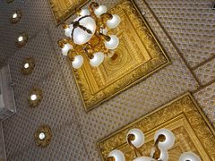 -南洋冠盛酒店(广州天河公园地铁站店)