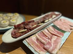 -炼火烤肉店