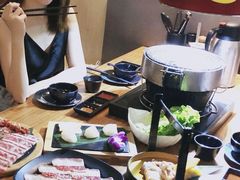 -山居屋炭火烧肉(厚街万达店)