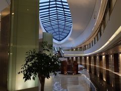 -上海滴水湖皇冠假日酒店