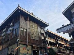 -西江千户苗寨-百年吊脚楼