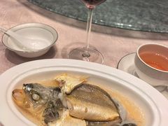 -景月阁空中食府(希尔顿酒店)