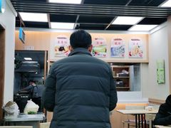 大堂-筋饼豆腐脑一绝