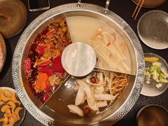 -晓宇重庆火锅(西安荟聚店)