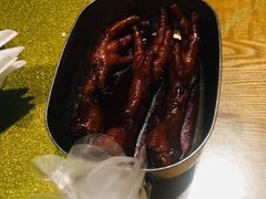 弄堂里的卤鸡爪-弄堂里(雨花客厅店)
