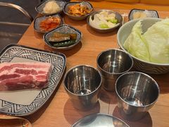 -火烈鸟炭火烤肉(静安路店)