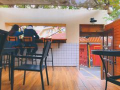 -长颈鹿咖啡(大学路店)