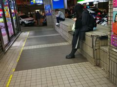 -阿水狮猪脚大王(台中公园店)