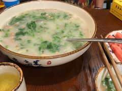 -黄桷树曹家私房菜(江与城店)