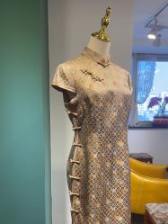 -禾米旗袍妈妈装礼服定制(嘉业国贸店)