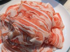 -洞庭洲·防空洞火锅·铜锅涮肉·烧烤(新百广场店)