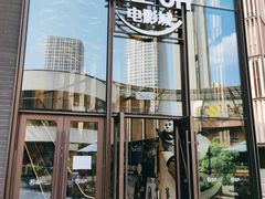 -英皇UA电影城(瑞虹天地月亮湾)