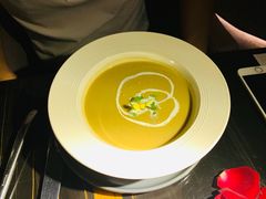 牛肝菌汤-wann lounge 低温慢煮牛排·清吧